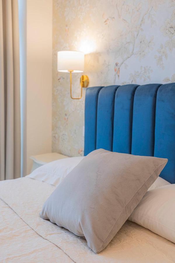 Crys: Rooms, Holiday, Business Verona Exterior photo